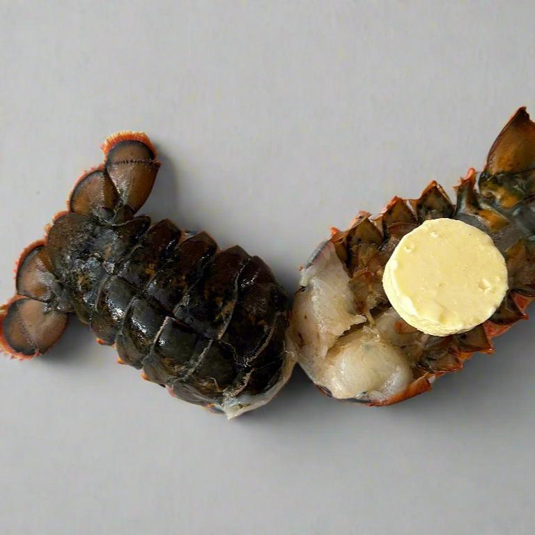 Boil-Ready Split Lobster Tails Frozen, 2 ct